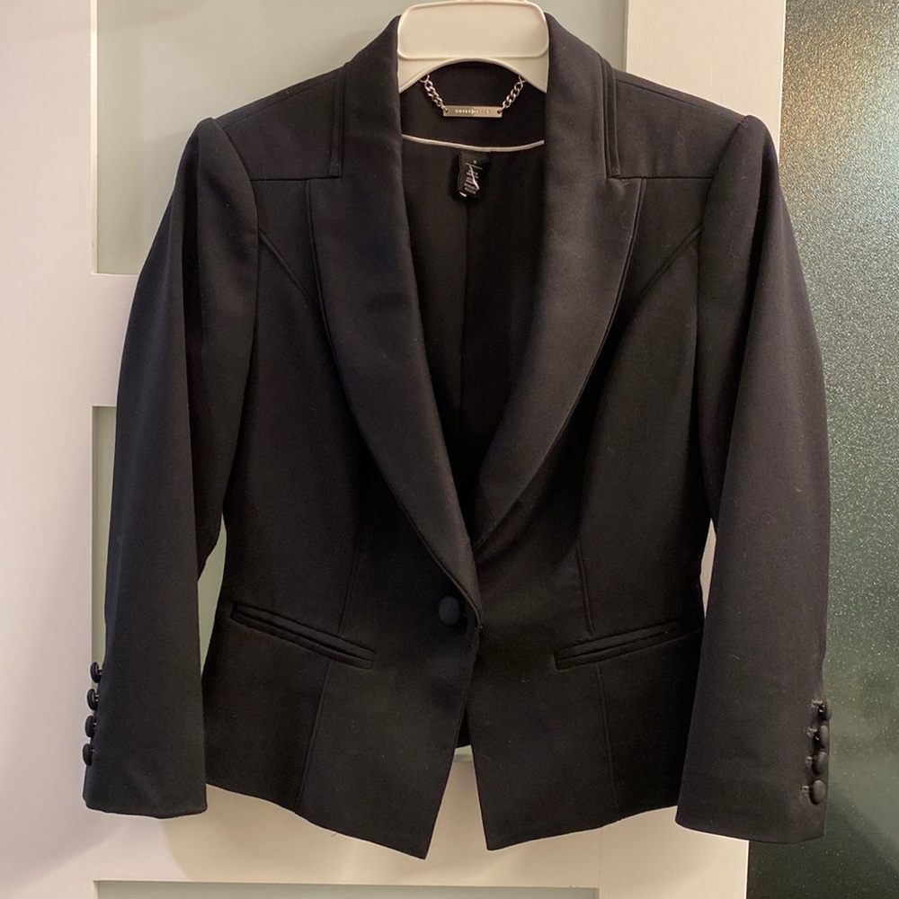 WHBM Sz 0 Black Blazer